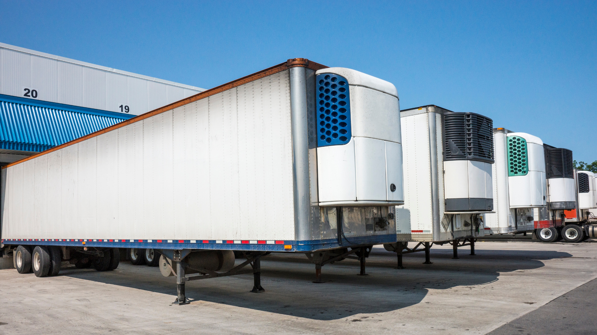 refrigerated trailer, reefer trailer, reefer truck