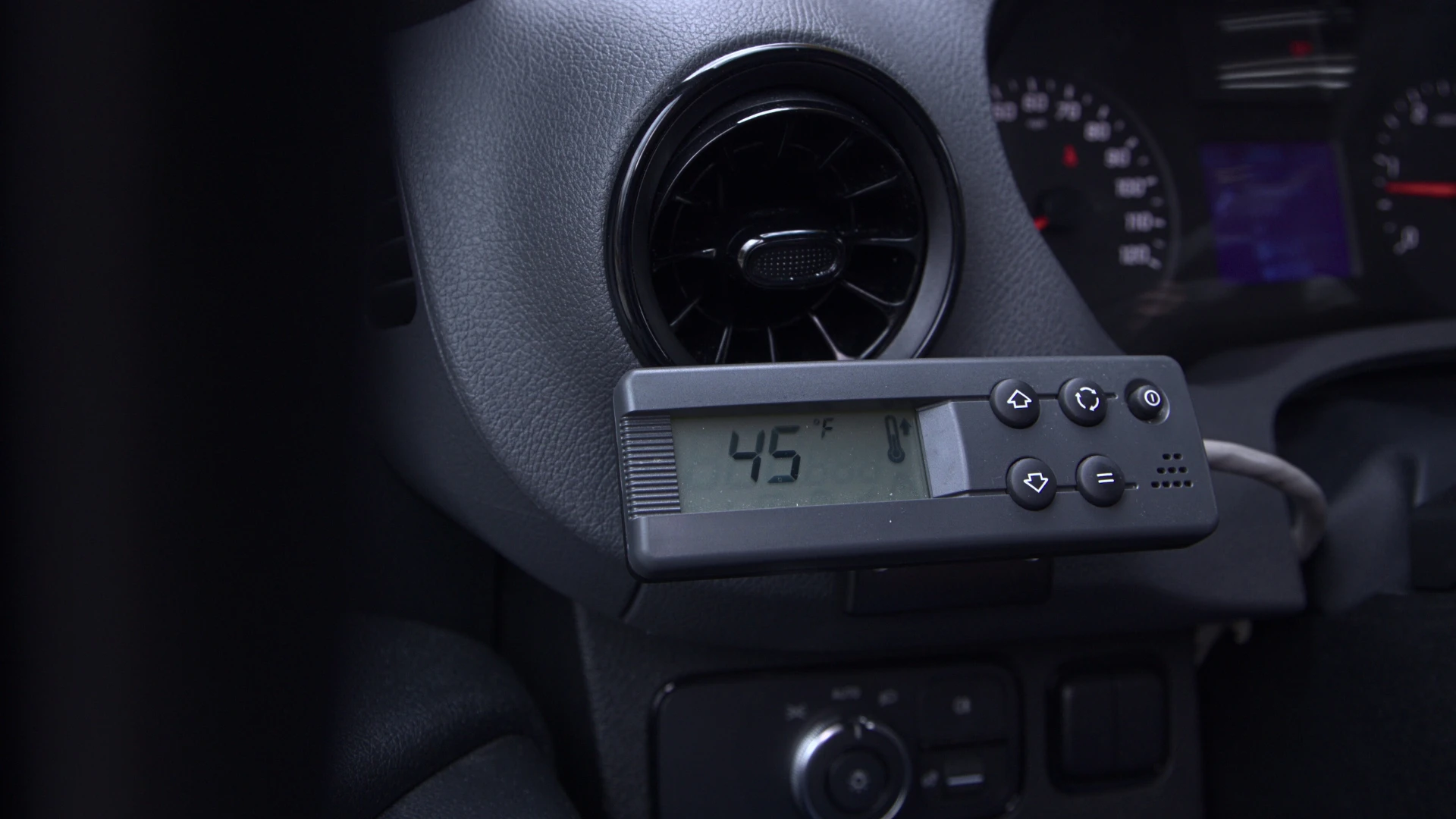 What Is the Proper Temperature for a Refrigerated Delivery Truck refrigerated cargo temperature, refrigerated freight, refrigerated cargo, reefer truck